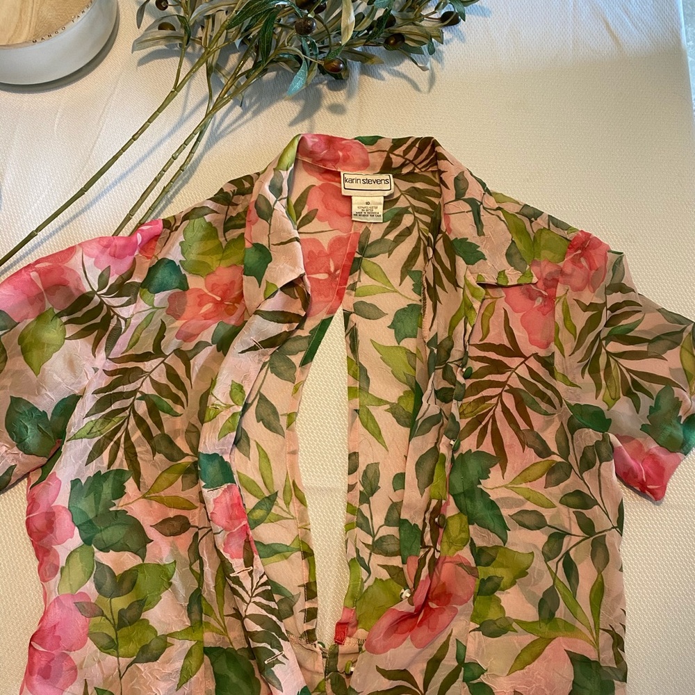 Vintage Floral Karin Stevens Shirt